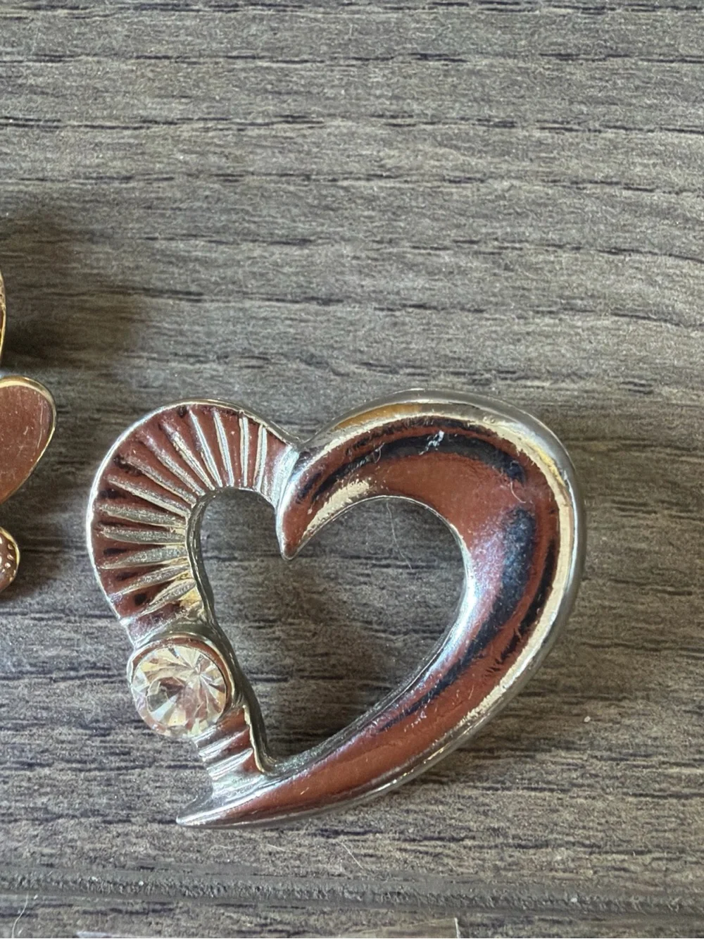 8 piece Heart Pins Gold Heart Brooch - Gold and White Heart Accent, Some Vintage